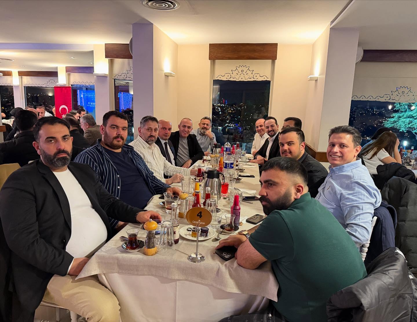 İstanbul PERDER ailesi “Geleneksel İftar Yemeği”nde bir araya geldi.