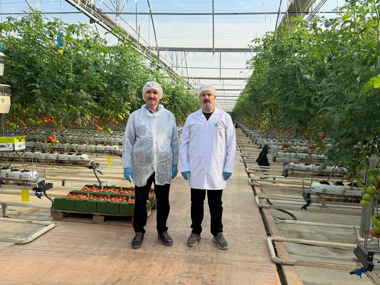 Değerli Üyemiz Onur Market’in Mani “Onursal Tarım İşletmesi”ni, Başkanımız Rahmi Kartal başkanlığındaki İstanbul PERDER heyetimizle birlikte ziyarette bulunduk.