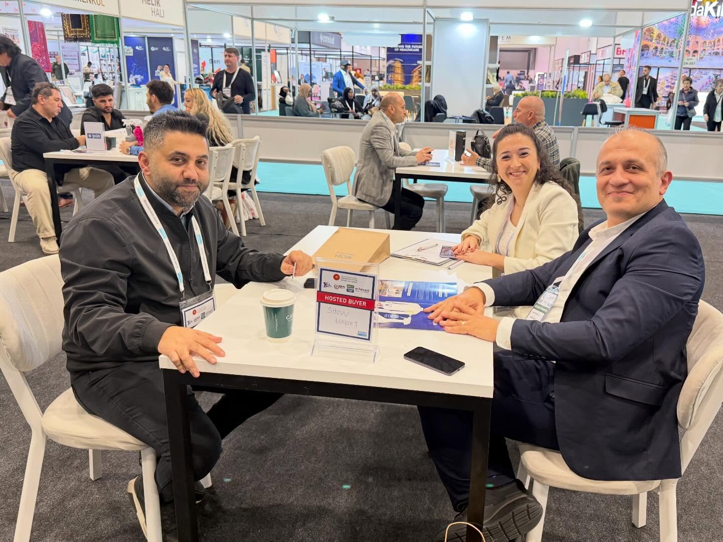 26-29 Kasım tarihlerinde İstanbul Fuar Merkezi’nde düzenlenen İstanbul Helal EXPO Fuarına İstanbul PERDER üyesi profesyonel satın alma heyetimizle katılım sağladık