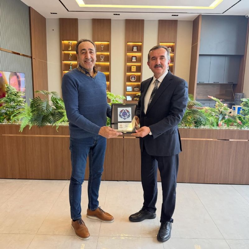 Kars’ta bizleri en güzel şekilde ağırlayan Yönetim Kurulu Üyelerimiz Mahmut Kara ve İhsan Biçen’e teşekkür ederiz.